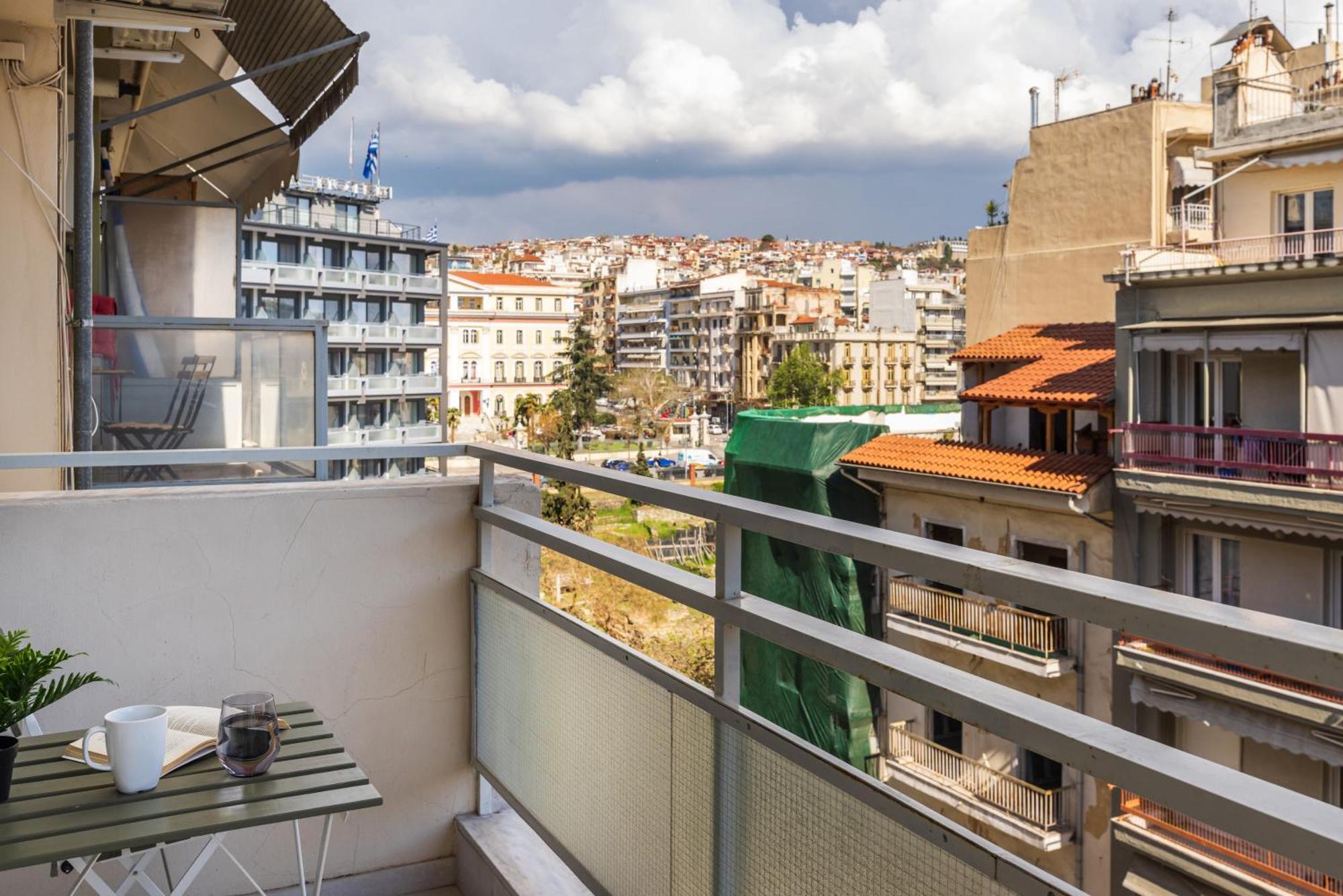 Ferienwohnung Coloured Nests Thessaloniki Exterior foto